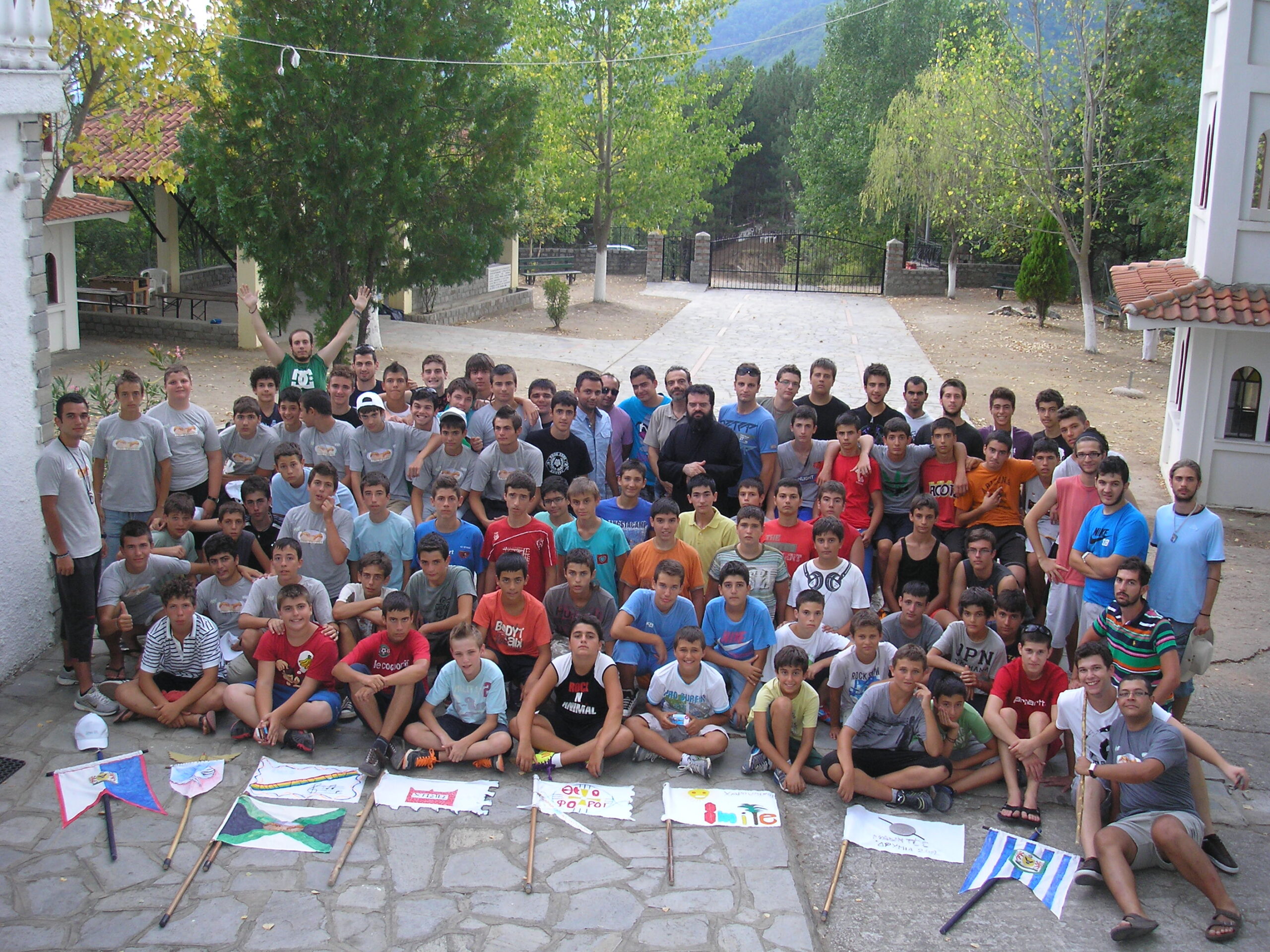 2012-Β-ΖΗΛΩΤΕΣ ΕΙΡΗΝΗΣ