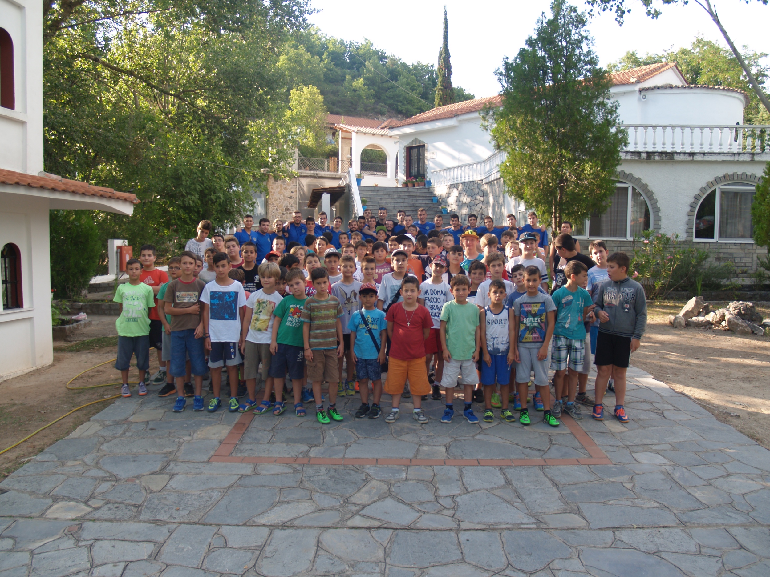 2015-A-20 ΧΡΟΝΙΑ ΔΡΥΜΙΑ ΧΡΙΣΤΟΥ ΣΥΝΤΡΟΦΙΑ